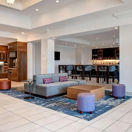 Hilton Garden Inn Kansas City/Kansas-3