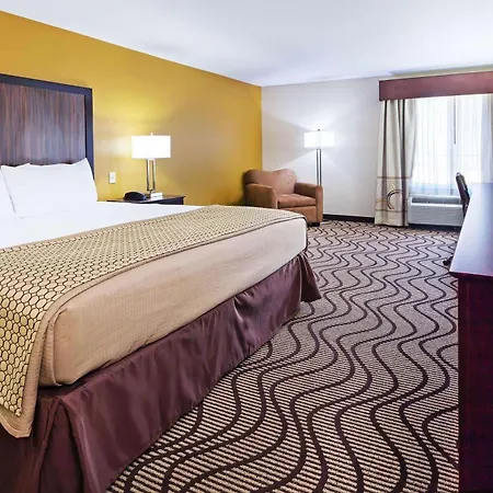 La Quinta By Wyndham Floresville-3