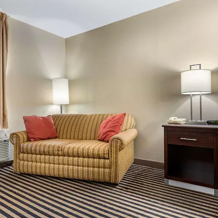 Econo Lodge Florence - Darlington-3