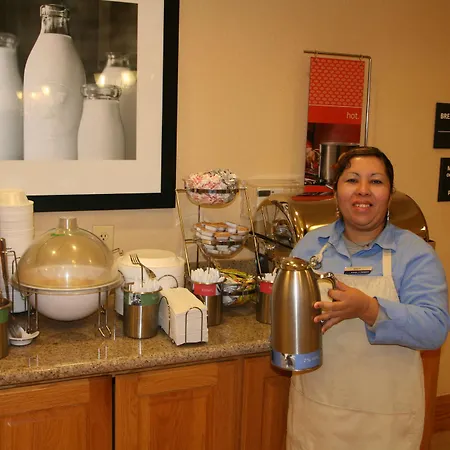 Hampton Inn & Suites Nacogdoches-2