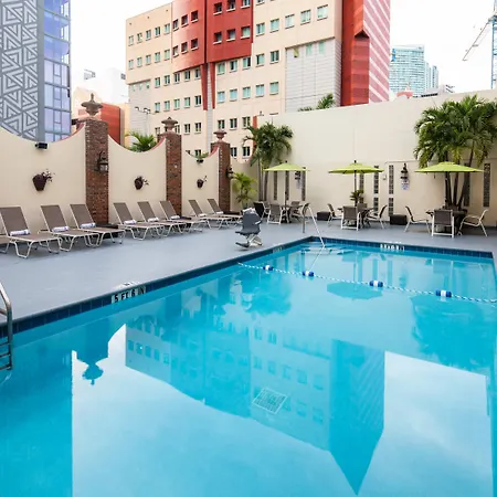 Holiday Inn Hotel Port Of Miami-Downtown By Ihg-3