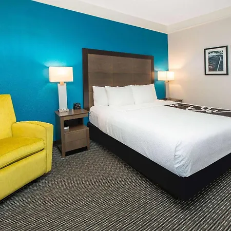La Quinta By Wyndham Tampa Brandon Regency Park-3