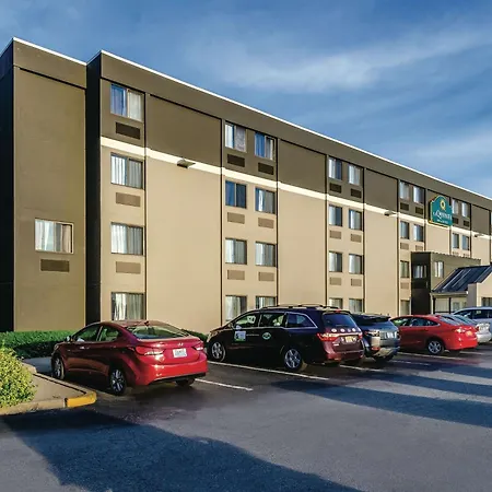 La Quinta By Wyndham Warwick Providence Airport-3