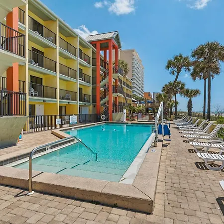 Ramada By Wyndham Panama City Beach / Beachfront-3