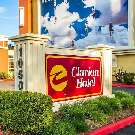 Clarion Hotel Concord-Walnut Creek-3