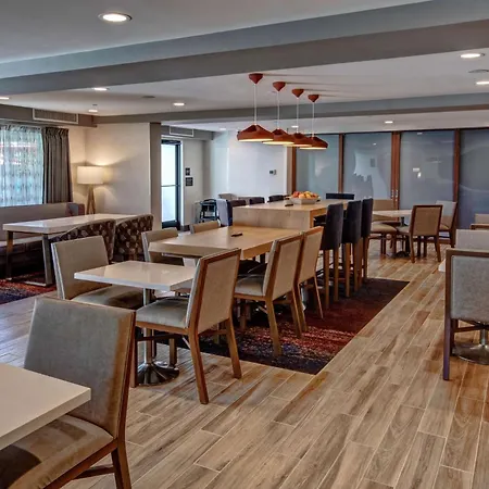 Hampton Inn Discovery Kingdom Napa Gateway-2