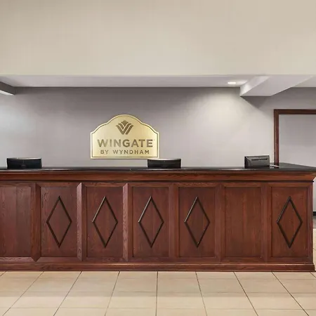 Wingate By Wyndham Southport-3