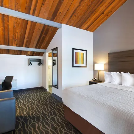 Days Inn By Wyndham Ukiah-2