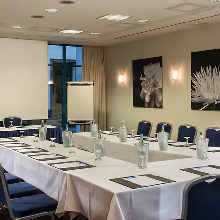 Tryp By Wyndham Koeln City Centre-2