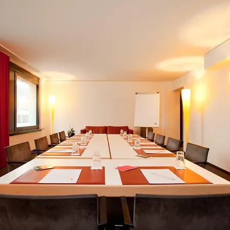 Vienna House Easy By Wyndham Stuttgart Vaihingen-3