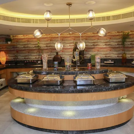 Versailles By Vieras Hotel-2