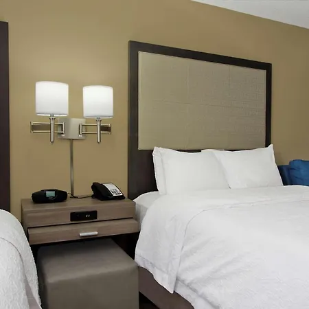 Hampton Inn Madison-2