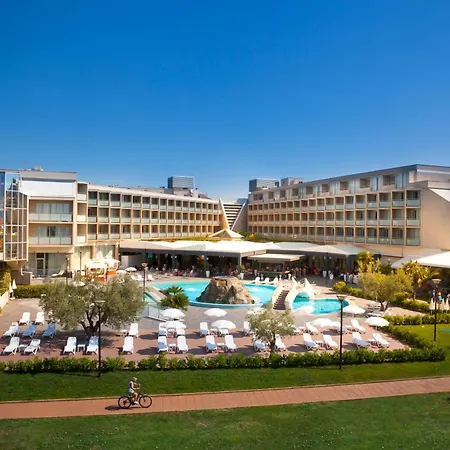 Aminess Vival Maestral Hotel-3