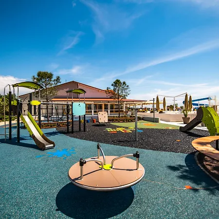 Arena Grand Kazela Camping Homes-3
