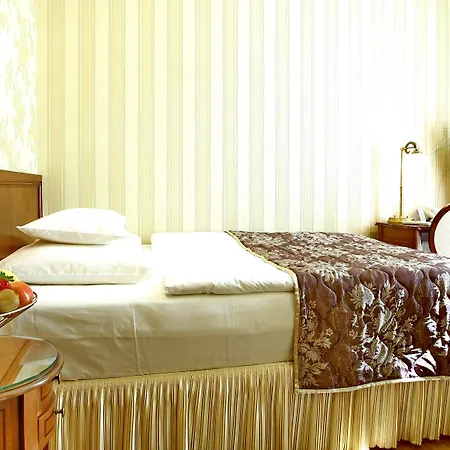 Hotel Moskva-3