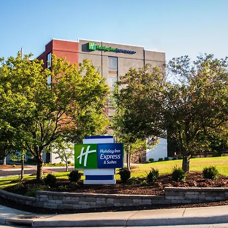 Holiday Inn Express & Suites Blacksburg - University Area By Ihg-3