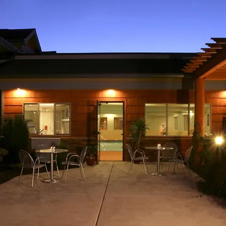 Best Western Snowcap Lodge-2