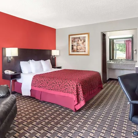 Days Inn By Wyndham Cullman-2