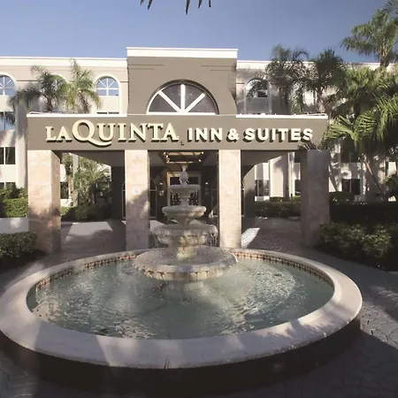 La Quinta By Wyndham Coral Springs South-2