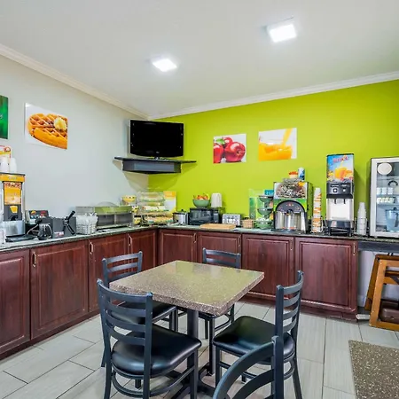Quality Inn Cullman I-65 Exit 310-2
