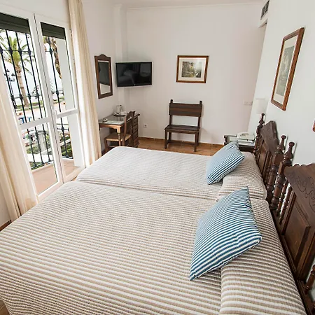 Hostal Marissal By Dorobe-2