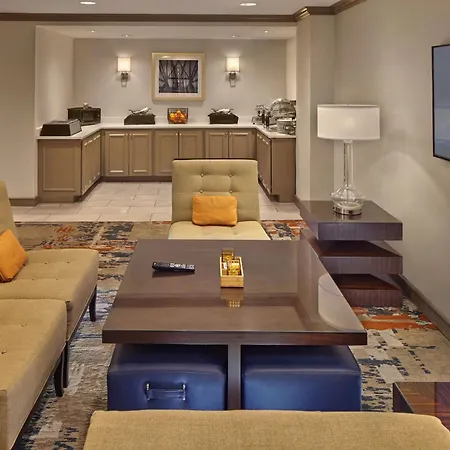 Doubletree By Hilton Little Rock-2