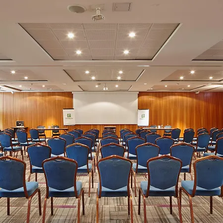Doubletree By Hilton Paris Bougival-2
