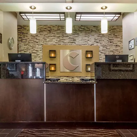 Comfort Inn & Suites Butler-3