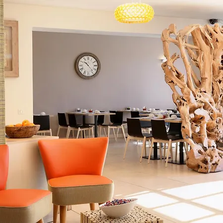 Logis Hôtel HAVVAH-3