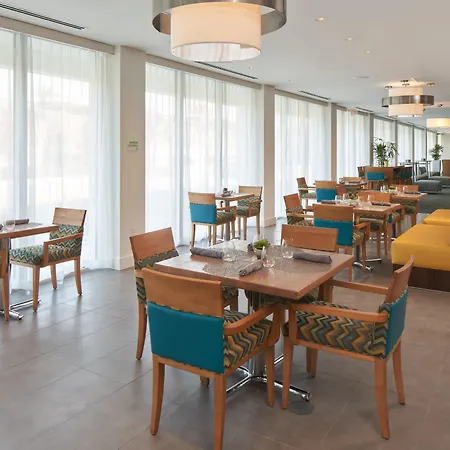 Hampton Inn & Suites Miami Airport South/Blue Lagoon-3