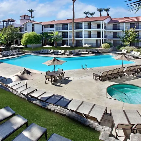 Embassy Suites By Hilton Palm Desert-3