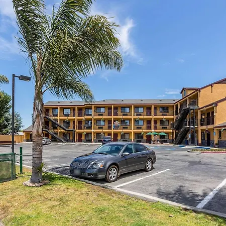 Quality Inn Salinas City Center Area-3