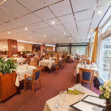 Fletcher Hotel-Restaurant Paasberg-2
