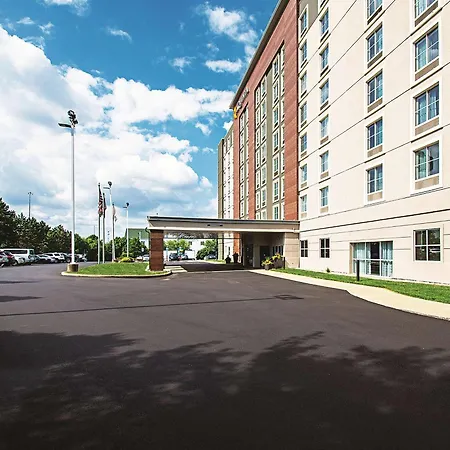 La Quinta By Wyndham Cincinnati Sharonville-2