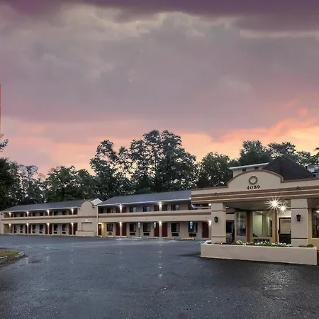 Red Roof Inn Freehold-3