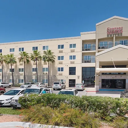 Comfort Suites Beachside-3