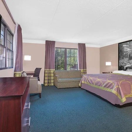 Super 8 By Wyndham Austell/Six Flags-3