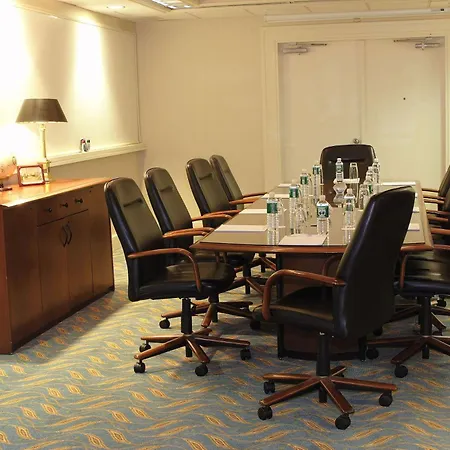 Doubletree By Hilton Hotel & Executive Meeting Center Somerset-3