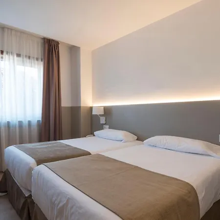 Hotel Airiños 3*-2