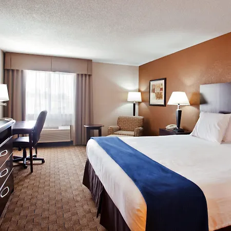 Holiday Inn Express Tuscola-2