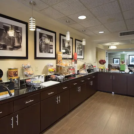 Hampton Inn Gainesville-2