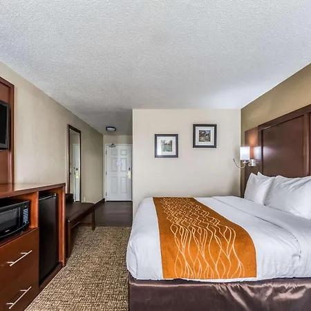 Comfort Inn & Suites Dayton North-2