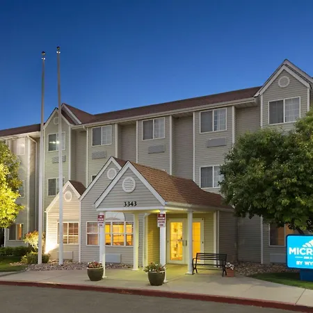 Microtel Inn And Suites Pueblo-3