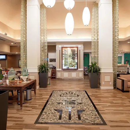 Hilton Garden Inn Redding-3
