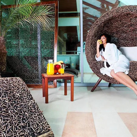 Flamingo Grand Hotel & Spa-3