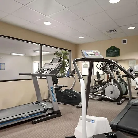 Wingate By Wyndham Pueblo-2