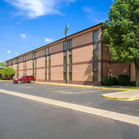 Quality Inn & Suites Sellersburg - Louisville Area-2