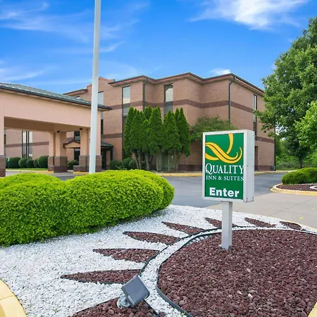 Quality Inn & Suites Sellersburg - Louisville Area-3