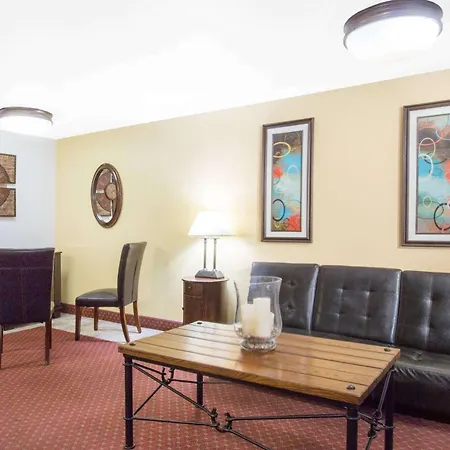Super 8 By Wyndham Elko-2