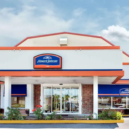 Howard Johnson By Wyndham Burlington-2